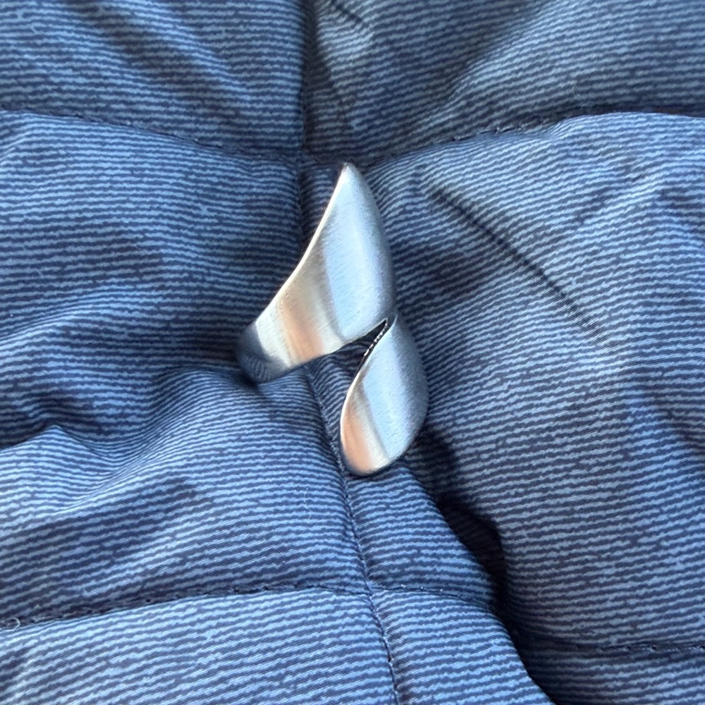 Brazilian RhodiumTwisted Ring